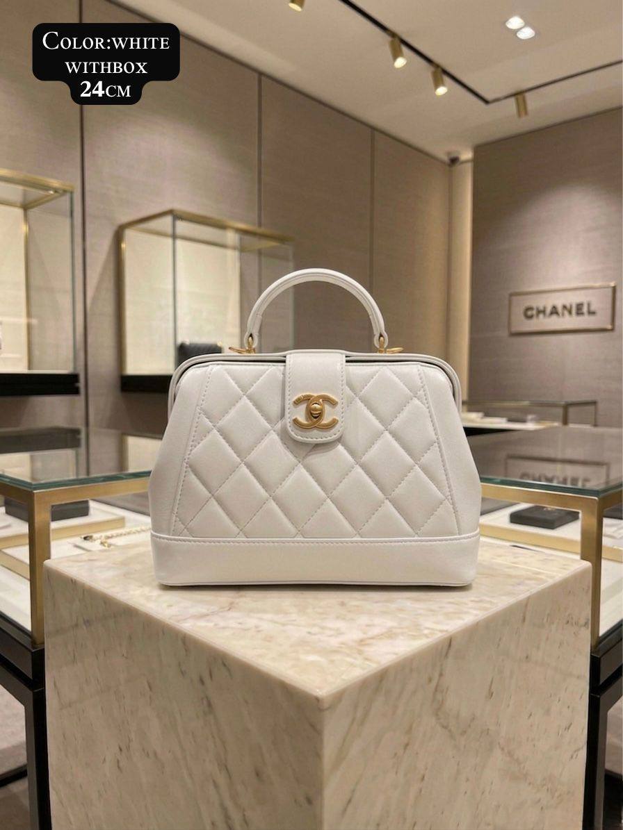 Chanel 𝟐𝟒ᴀ ᴅᴏᴄᴛᴏʀ ʙᴀɢ
Tᴏᴘ ʜᴀɴᴅʟᴇ ᴡɪᴛʜ ɢᴏʟᴅ ᴄʜᴀɪɴ
Withbox
🎁🎁🎁
Lᴀᴍʙsᴋɪɴ
Sɪᴢᴇ:𝟐𝟒ᴄᴍ
95 dhs✅
Zain56
♥️♥️♥️
