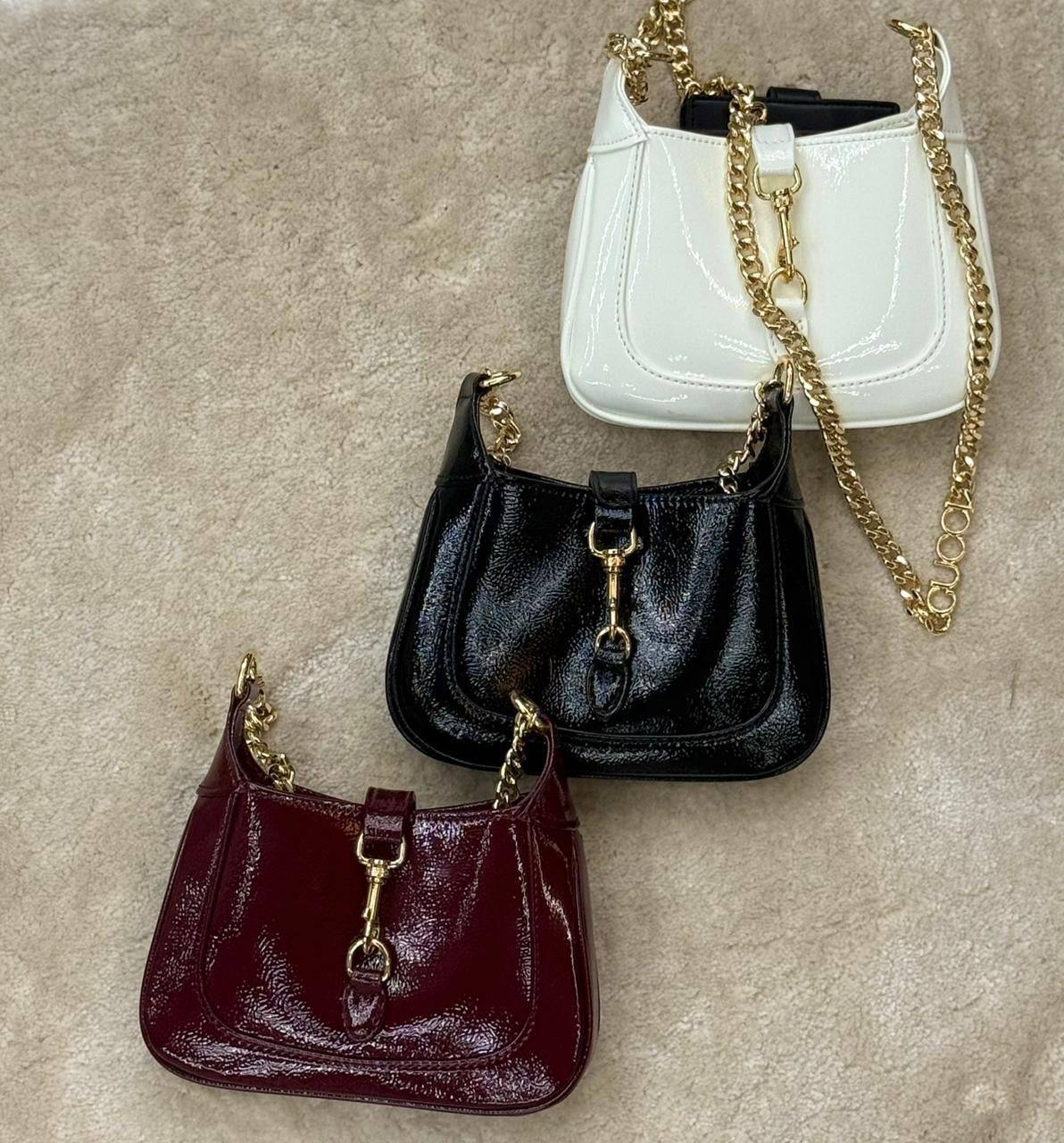 GUCCI
PREMIUM QUALITY 💯
130 dhs❤️💚❤️💚
WITH BOX 📦
Zain28
♥️♥️♥️