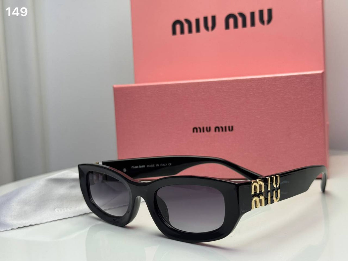 MIUMIU
65 dhs🇦🇪🇦🇪
Good quality
Zain182
♥️♥️♥️