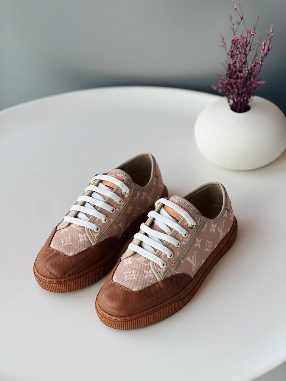 LV SHOES🌹
36_41
Super high quality*
500 dhs🪙🖤
Zain176
♥️♥️♥️