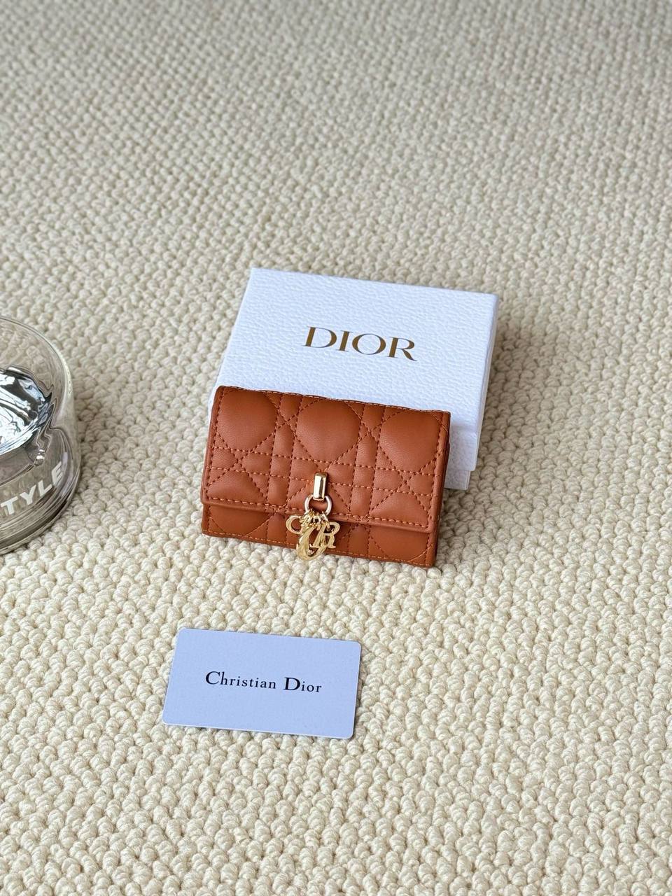 Dior
Super Master
320 dhs🇦🇪
Zain275
♥️♥️♥️