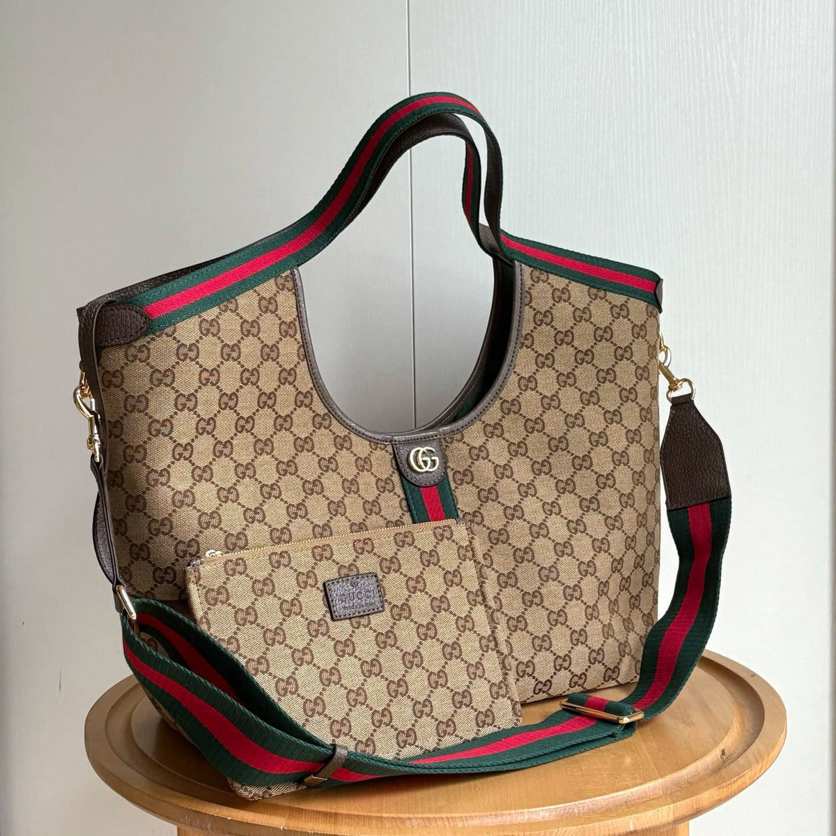 Gucci
50cm
300 dhs🇦🇪🇦🇪
Zain297
Zain228
♥️♥️♥️