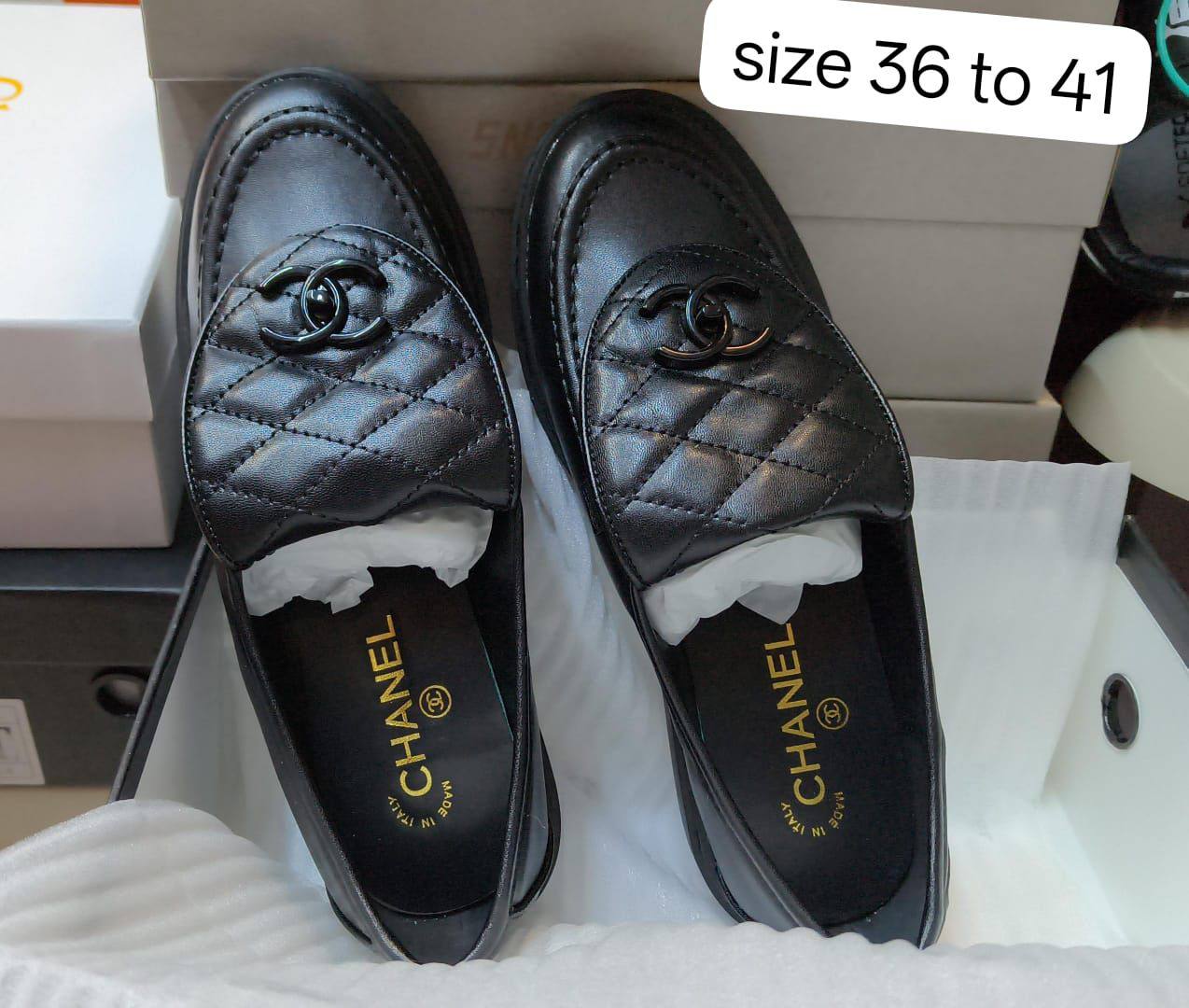 Chanel
Size 36 to 41
130 dhs🪙🌨️
Zain146
♥️♥️♥️