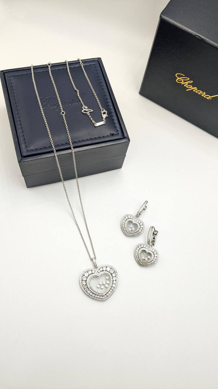 Chopard
*Master Quality*
*Necklace & Earring*
230 dhs🪙🌨️
with Normal Box 🎁
Zain210
♥️♥️♥️