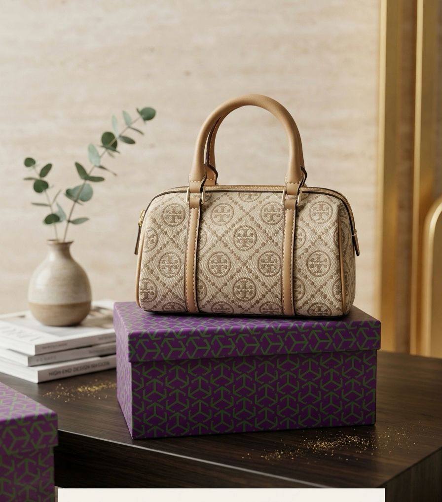 TORY BURCH
80 dhs✅
with box
Zain90
♥️♥️♥️