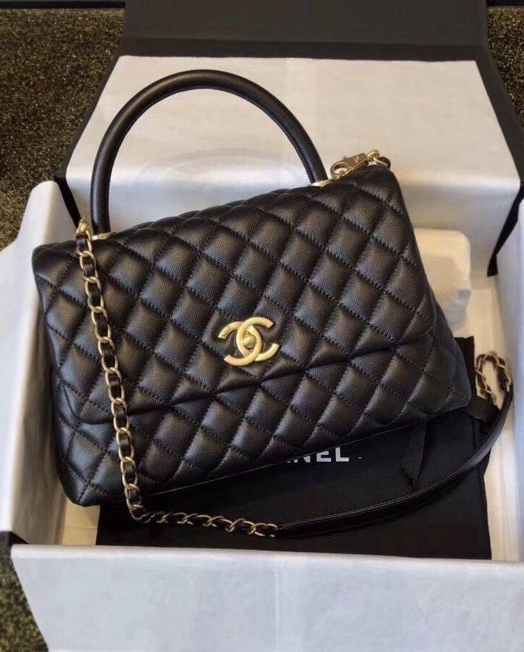 Chanel
100 dhs❤️
With box
🎁🎁🎁
Zain219
♥️♥️♥️