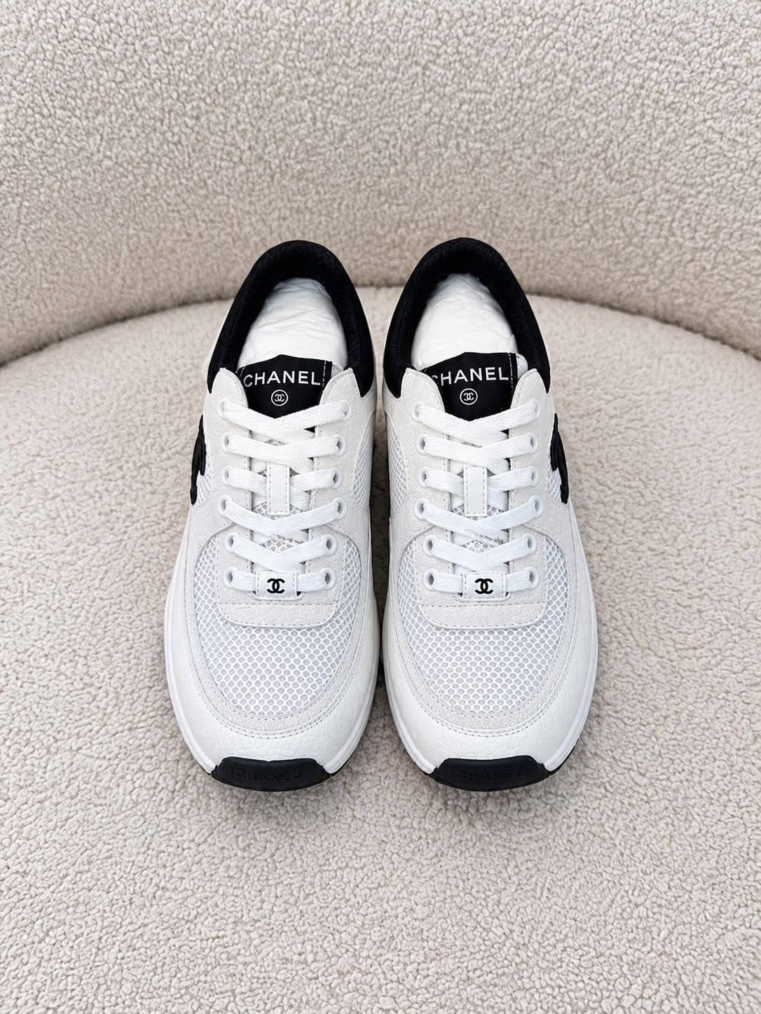 CHANEL
QUALITY:SUPER MASTER
SIZE:35 TO 42
430 dhs🇦🇪🇦🇪
Zain319
♥️♥️♥️