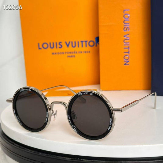 *NEW COLLECTION*
*SUNGLASSES WOMEN*
*MASTER QUALITY*
260 dhs🪙🌨️
Zain202
♥️♥️♥️