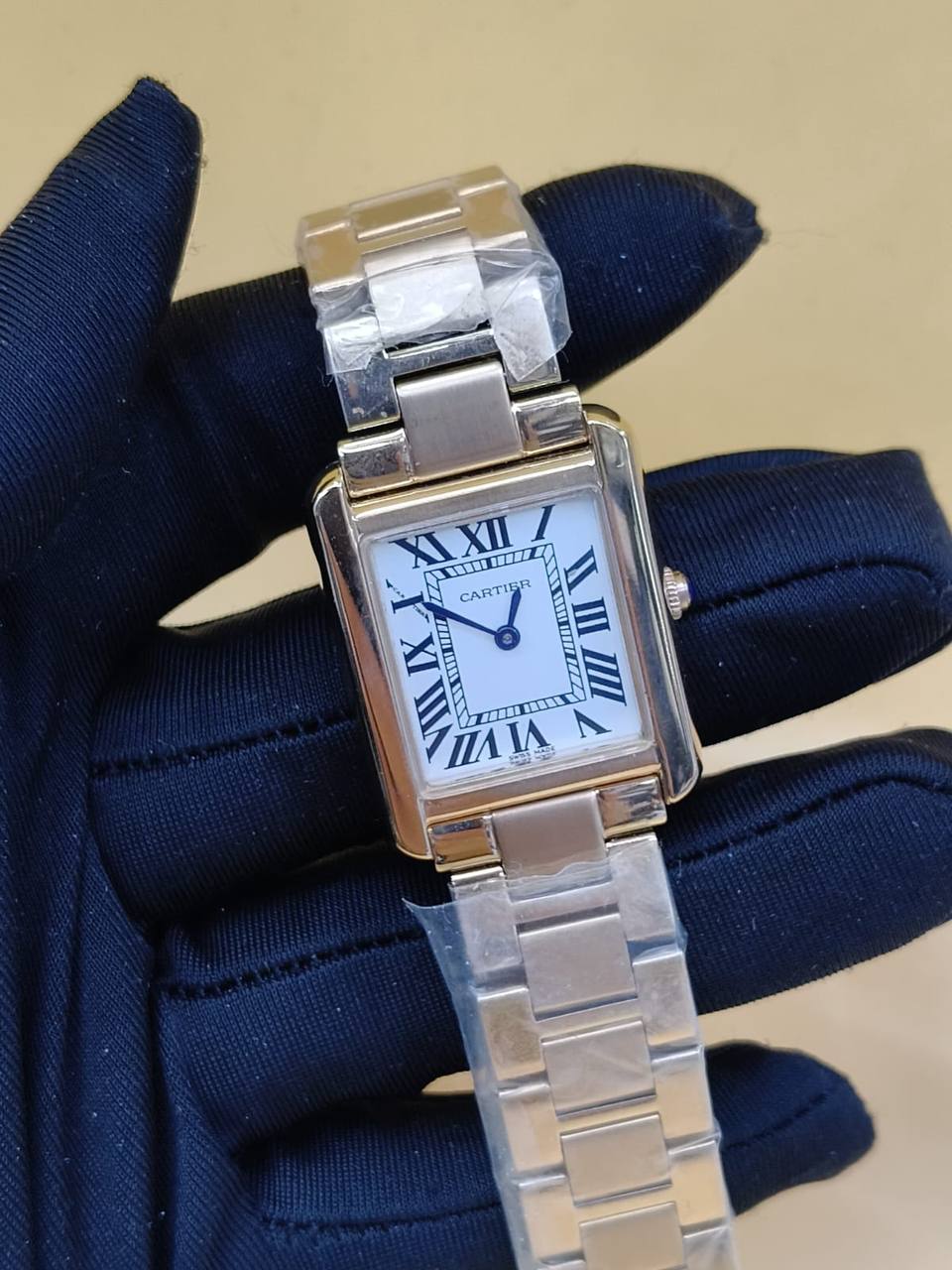 Cartier for ladies
230 dhs✅
Zain25
♥️♥️♥️