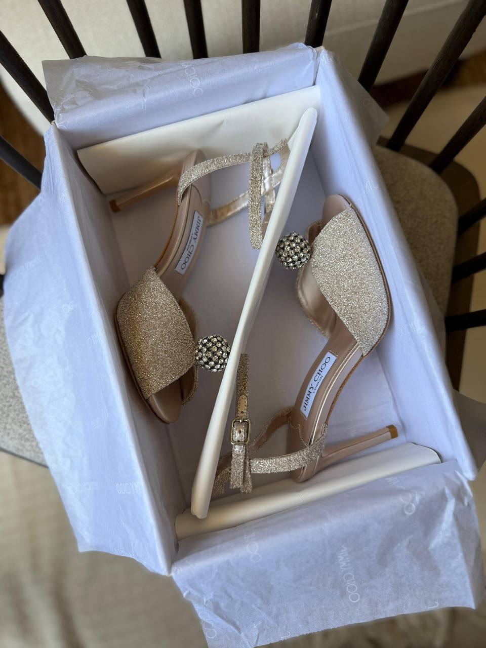 Jimmy Choo
𝑨𝑨𝑨 𝑸𝑼𝑨𝑳𝑰𝑻𝒀👌👌
𝑺𝑰𝒁𝑬 {35 𝒕𝒐 42}
550 dhs✅
Zain81
♥️♥️♥️