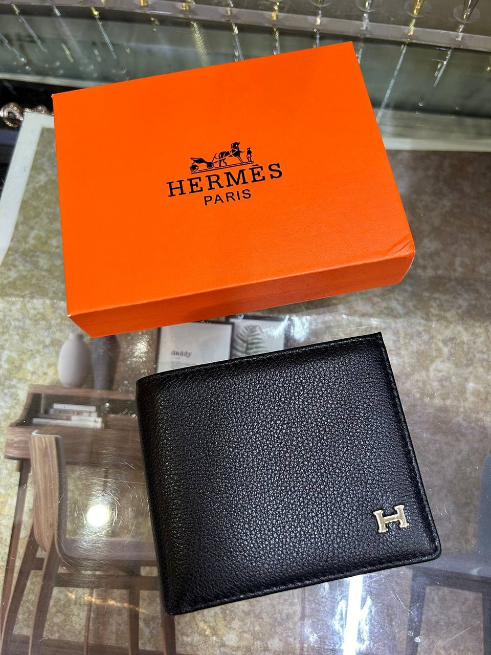 Leather Wallets
65 dhs✅
Zain190
♥️♥️♥️