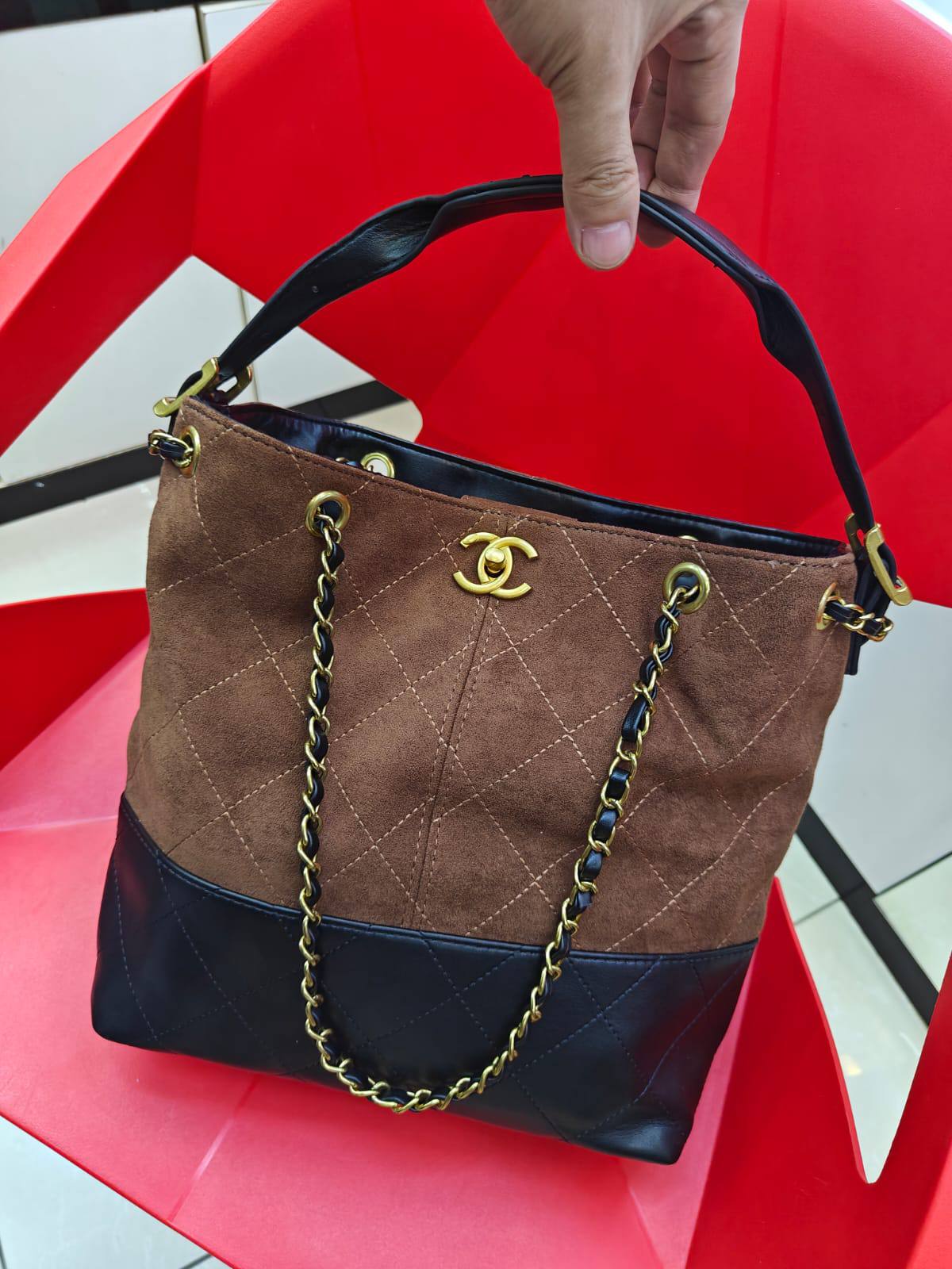 Chanel
95 dhs🪙🌨️
Zain235
♥️♥️♥️