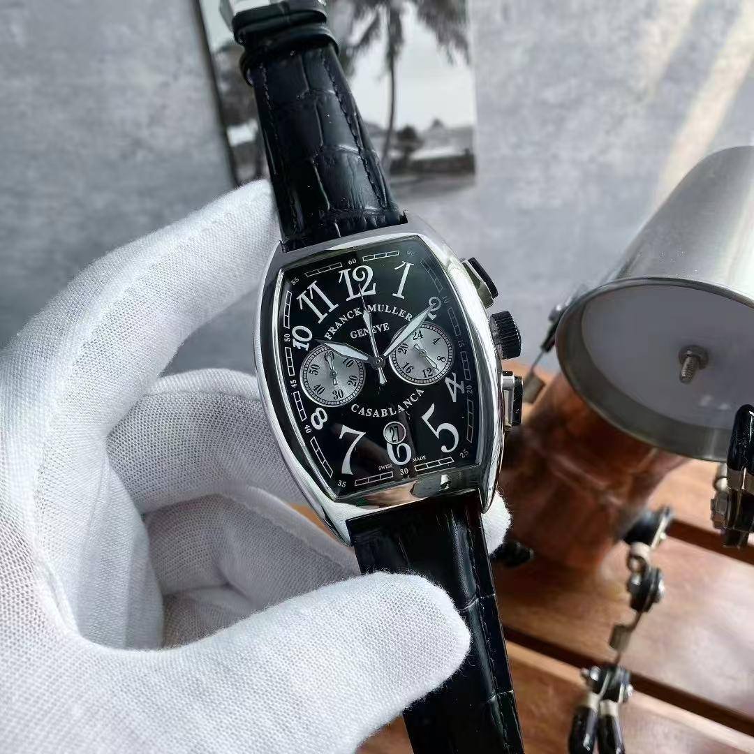 FRANCK MULLER MEN STOP WATCH
350 dhs🪙🌨️
Zain58
♥️♥️♥️