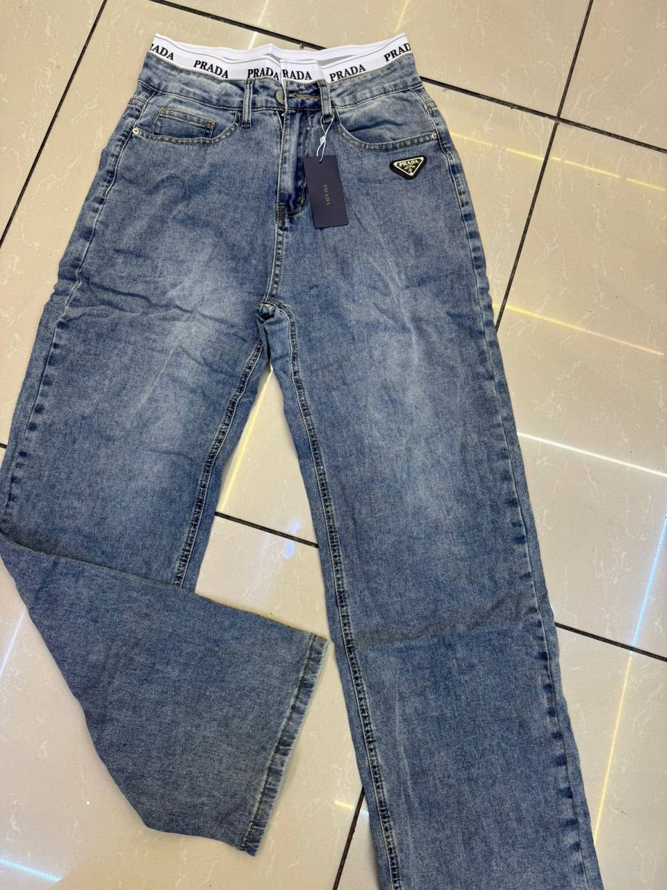 Jeans New Came
S.M.L.XL
105 dhs🪙🌺
Zain140
♥️♥️♥️