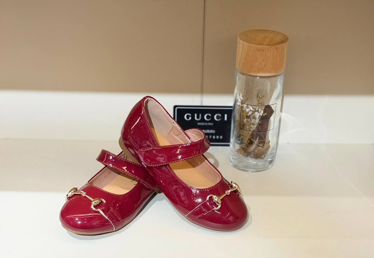 New Gucci Ballerina shoes🤍
Size:26 to 35
240 dhs✅
Super master quality ✅
Zain286
♥️♥️♥️
