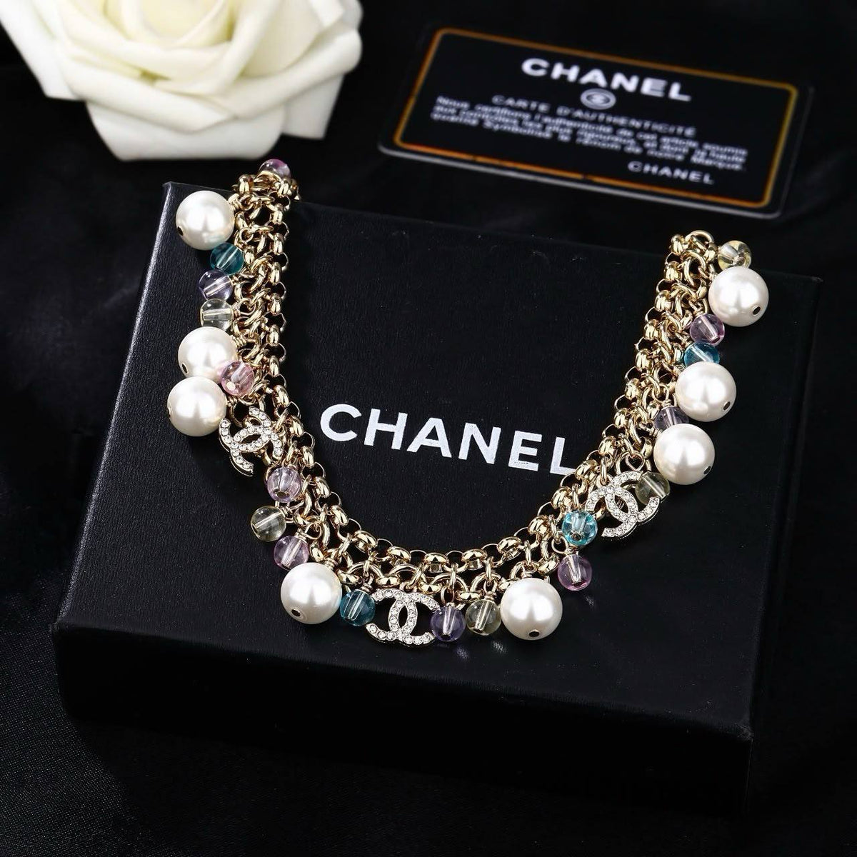 *CHANEL❤️🔥*
Necklace🦋
Master quality 💯
With normal boxes 🗃️
100 dhs🇦🇪🇦🇪
With master box 📦
110 dhs🇦🇪🇦🇪
Zain216
♥️♥️♥️