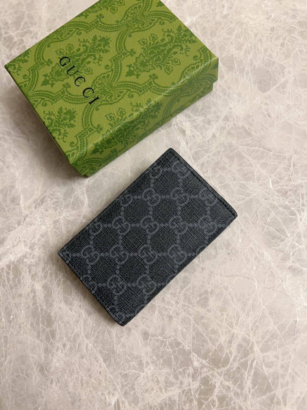 NEW COLLECTION👌🏻
GUCCI WALLET MAN❤🔥
MASTER Quality👑With Original Packaging👌🏻
For Price 👇 WhatsApp✅
0568585901
0507557372
0552275751 Owner Zain 👌
Zain329
♥️♥️♥️