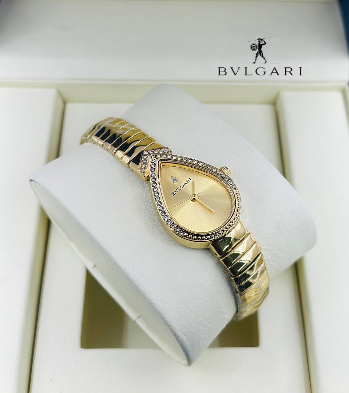 Bvlgari ladies
55 dhs🪙💕
Zain29
♥️♥️♥️