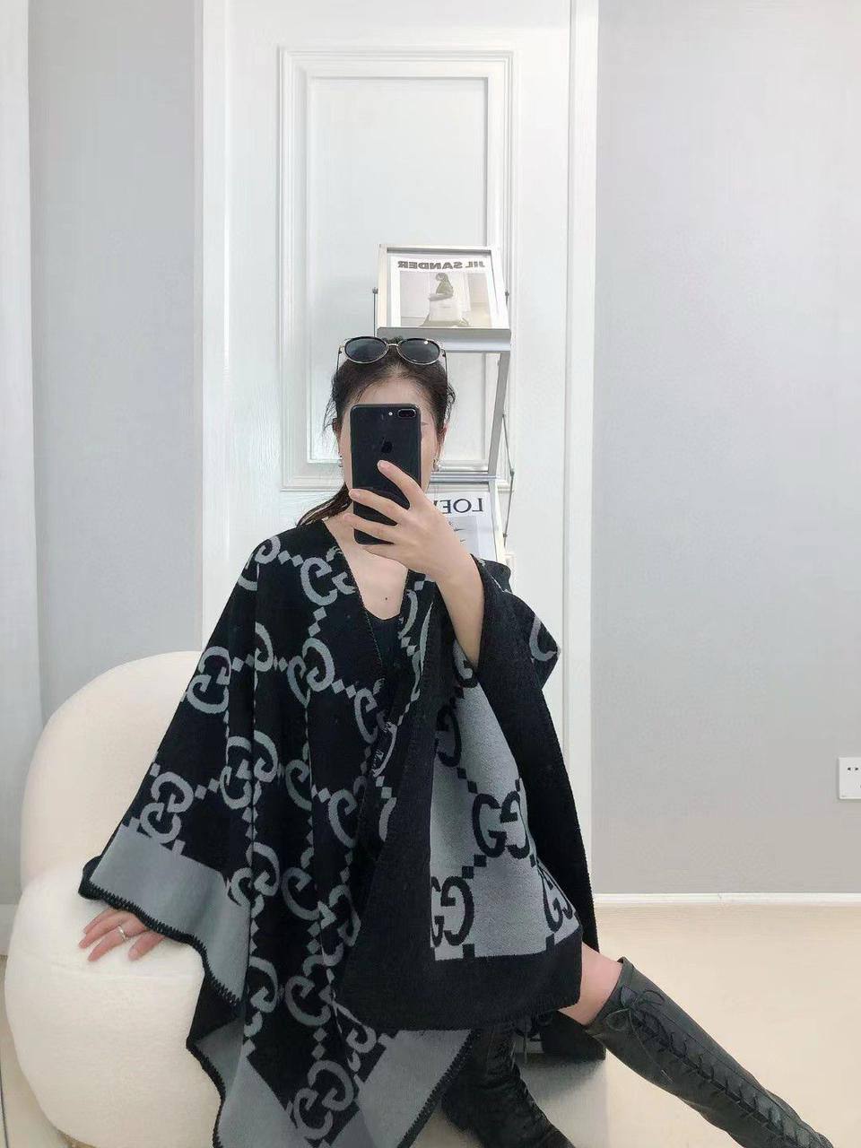 For winter big scarf 🛍️🧚♀️🧚♀️
Free size 
150 dhs🪙
Master Good pualiit
Zain231
♥️♥️♥️