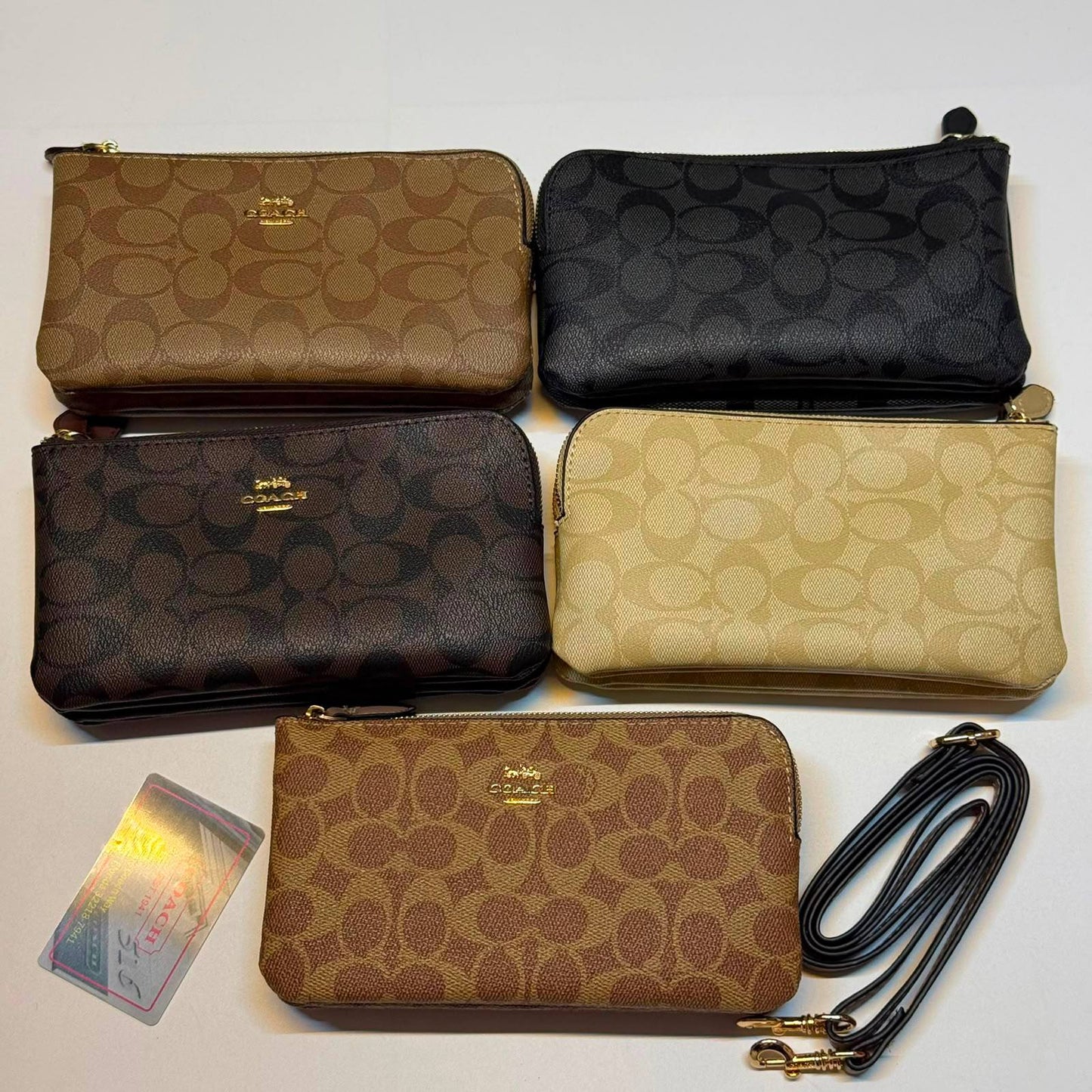 NEW CAME
COACH WALLET
DUBBLE ZIPPER
GOOD QUALITY
50 dhs🇦🇪🇦🇪
Zain40
♥️♥️♥️