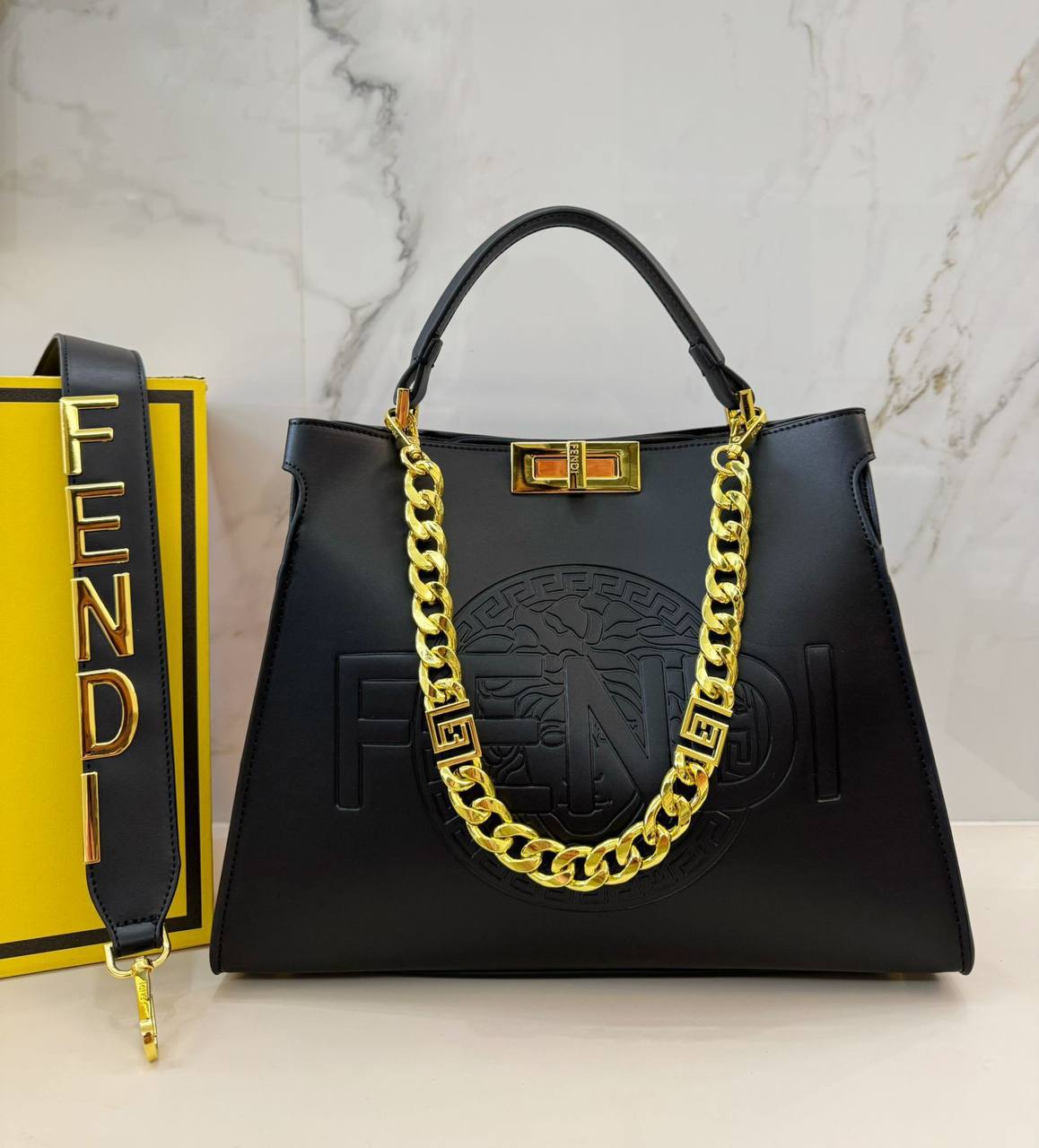 FENDI
COPY ONE NEW CAME
155 dhs💓
Zain39
♥️♥️♥️