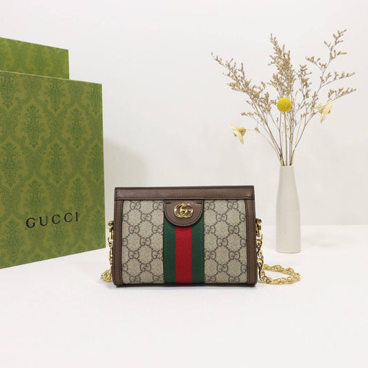 Gucci Master
For Price 👇 WTSP Text Zain 0568585901
Zain192
♥️♥️♥️
