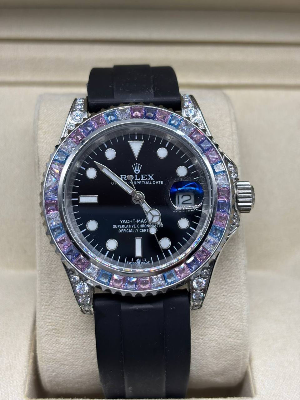 Rolex
Master
450 dhs🪙🌨️
Zain264
♥️♥️♥️