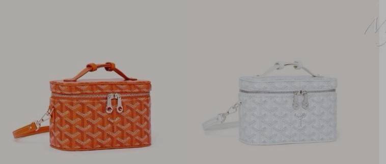 Goyard Muse Mini Vanity
good quality
18*11*9 cm
with box
🎁🎁🎁
115 dhs💓
Zain95
♥️♥️♥️