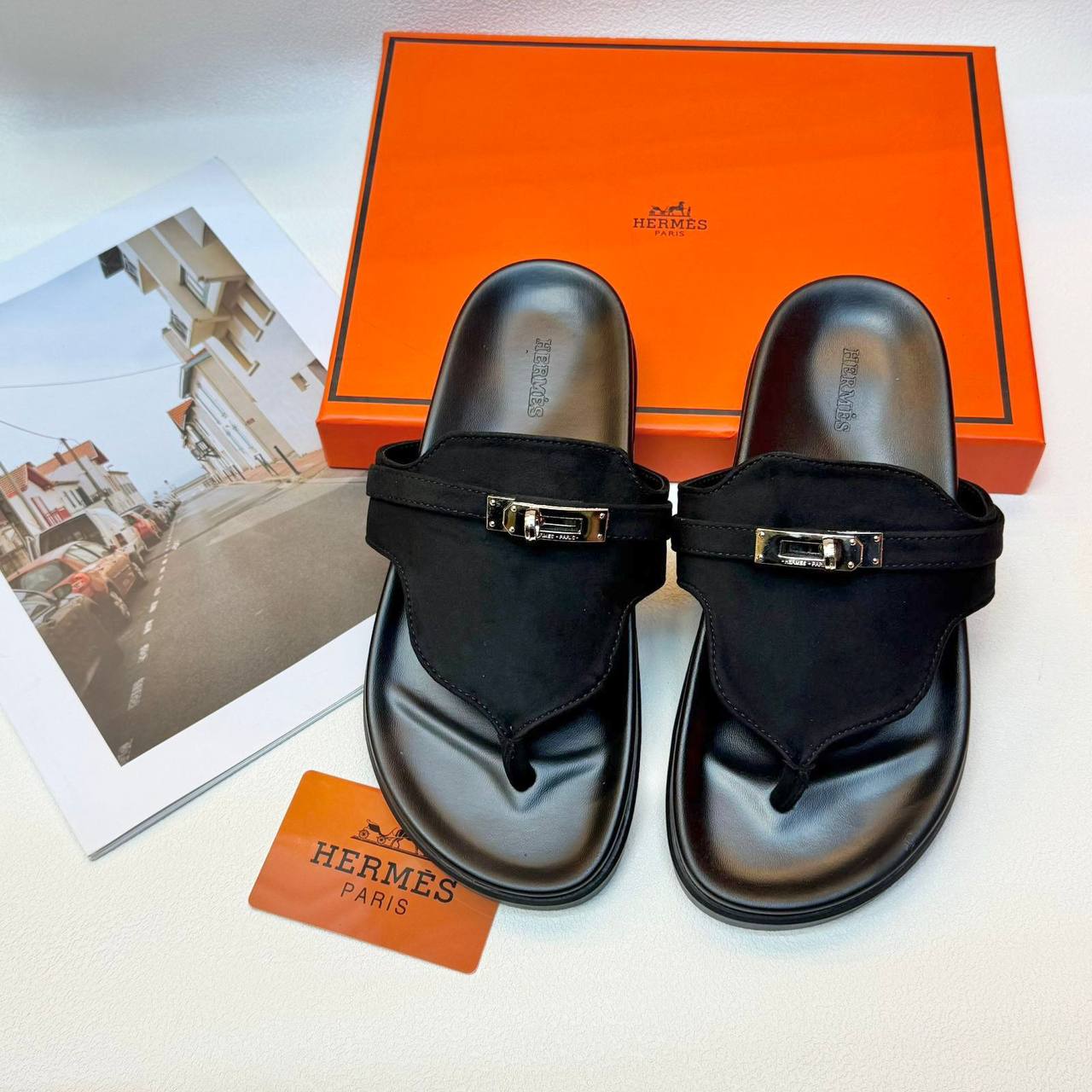 hermes ladies
Size 36 to 41
90 dhs✅
Zain236
♥️♥️♥️