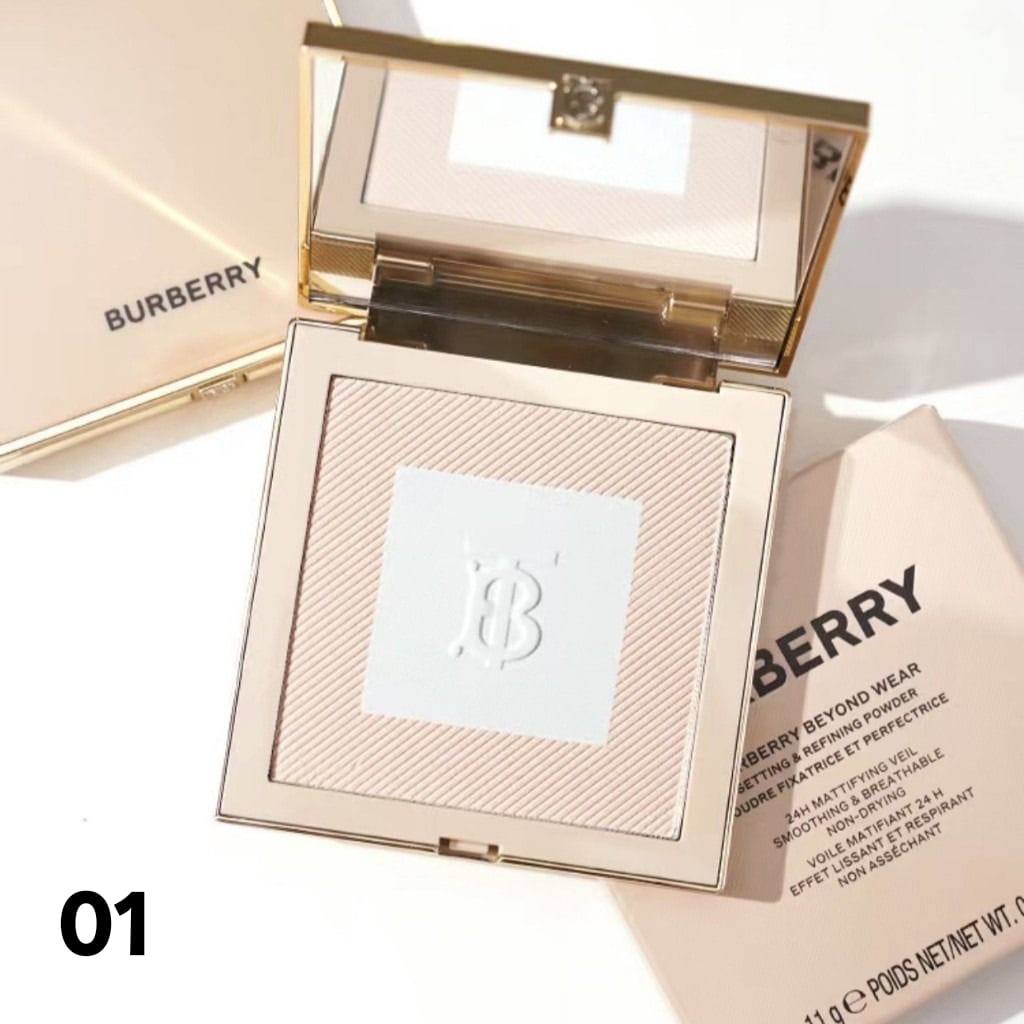 BURBERRY Compact powder
50 dhs🪙💕
Zain01
♥️♥️♥️