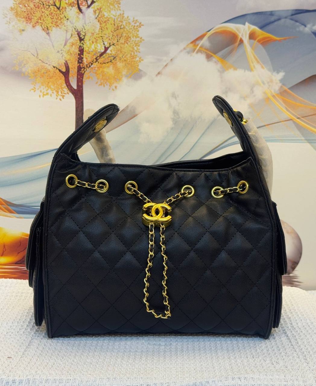 CHANEL
Best quality
120 dhs✅
size 26Cm
Zain290
♥️♥️♥️