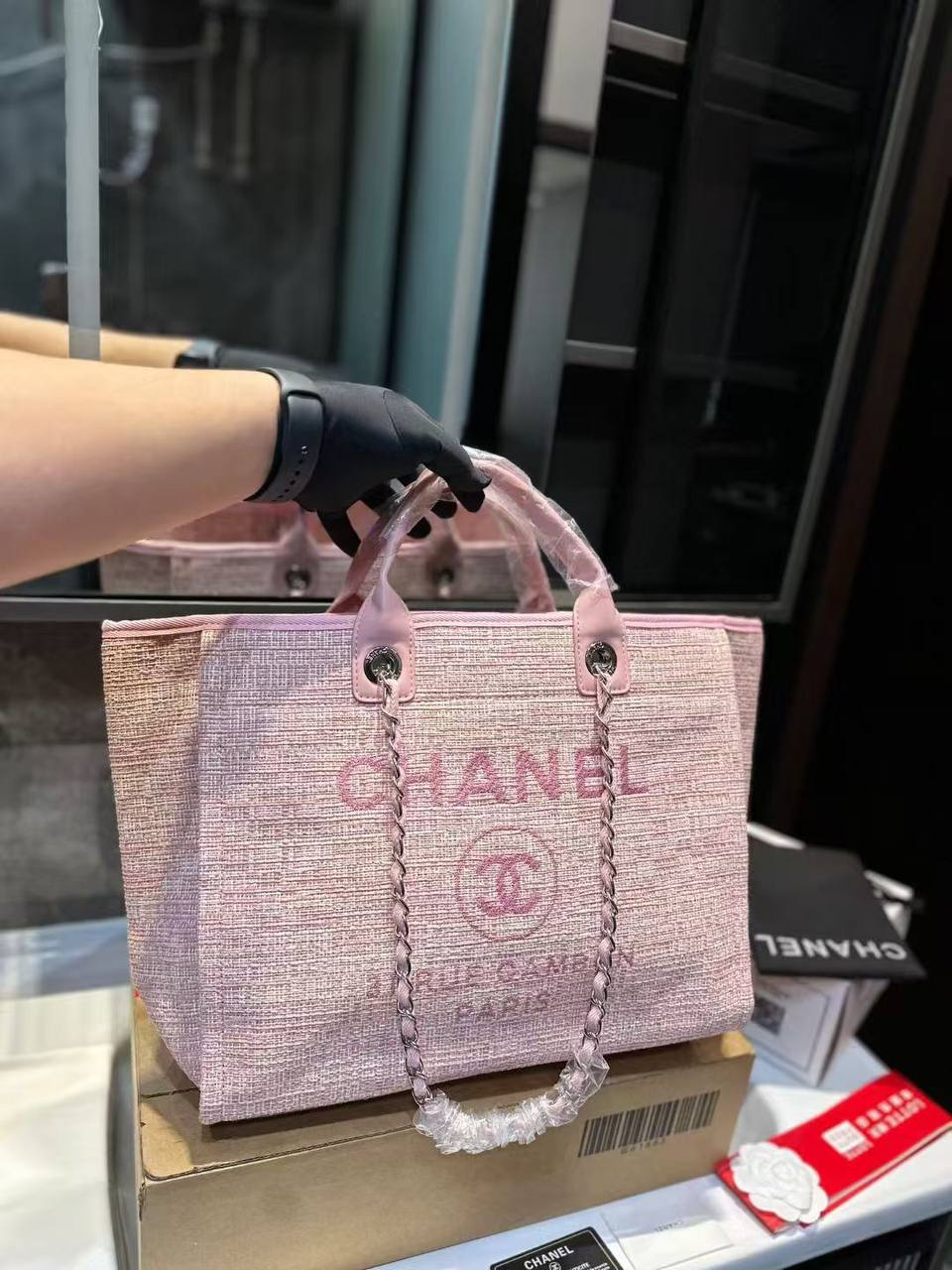 Chanel
Master 🔥🔥
280 dhs✅
Zain141
♥️♥️♥️
