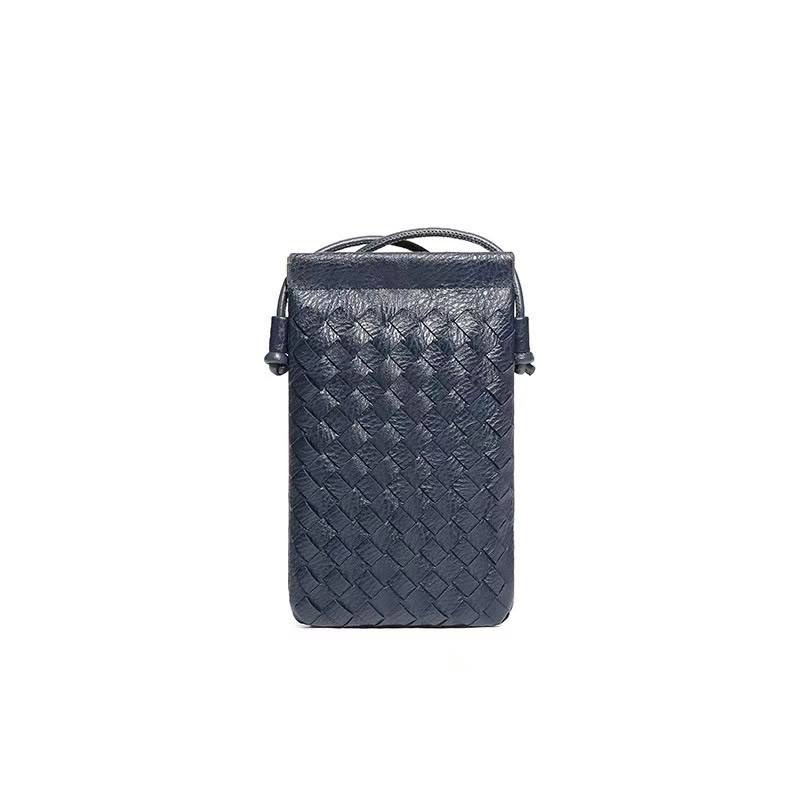 BOTTEGA
Mobile holding bags
60 dhs💓
size 14*21cm
Zain161
♥️♥️♥️