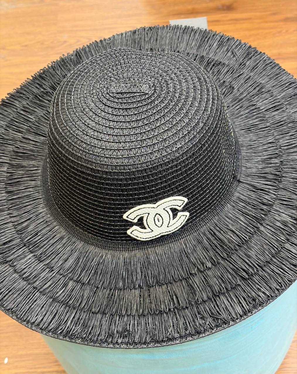 CHANEL HATS
260 dhs🇦🇪🇦🇪
Zain328
♥️♥️♥️