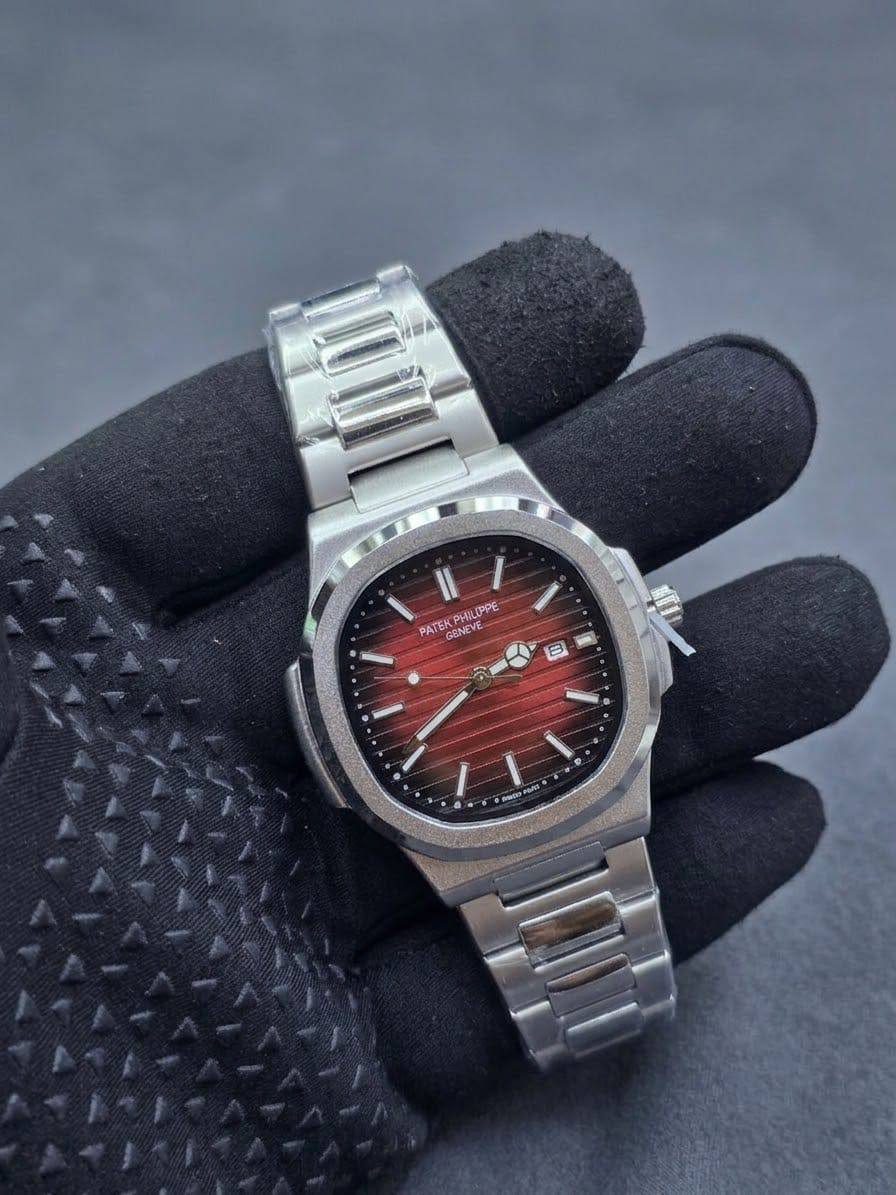 Patek
70 dhs💓
Zain29
♥️♥️♥️