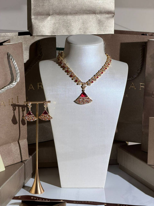 *BVlGARI*
New Collection 😍
Quality: Super Master
Non -Tarnish color
* Necklace
* Earrings
* For Price 👇 WTSP Text Zain 0568585901
*
* Zain268
♥️♥️♥️