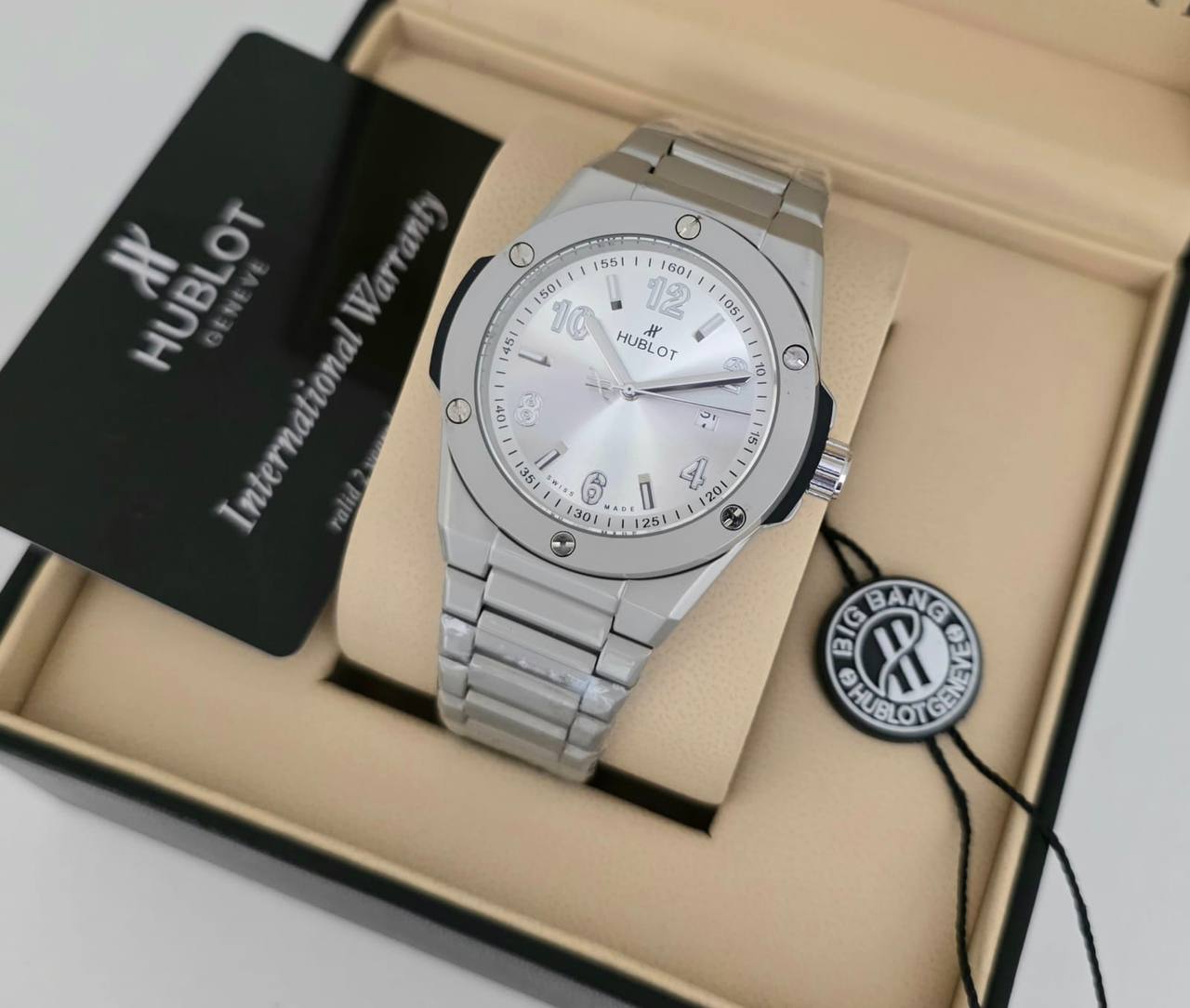 Hublot Men
65 dhs✅
Zain29
♥️♥️♥️