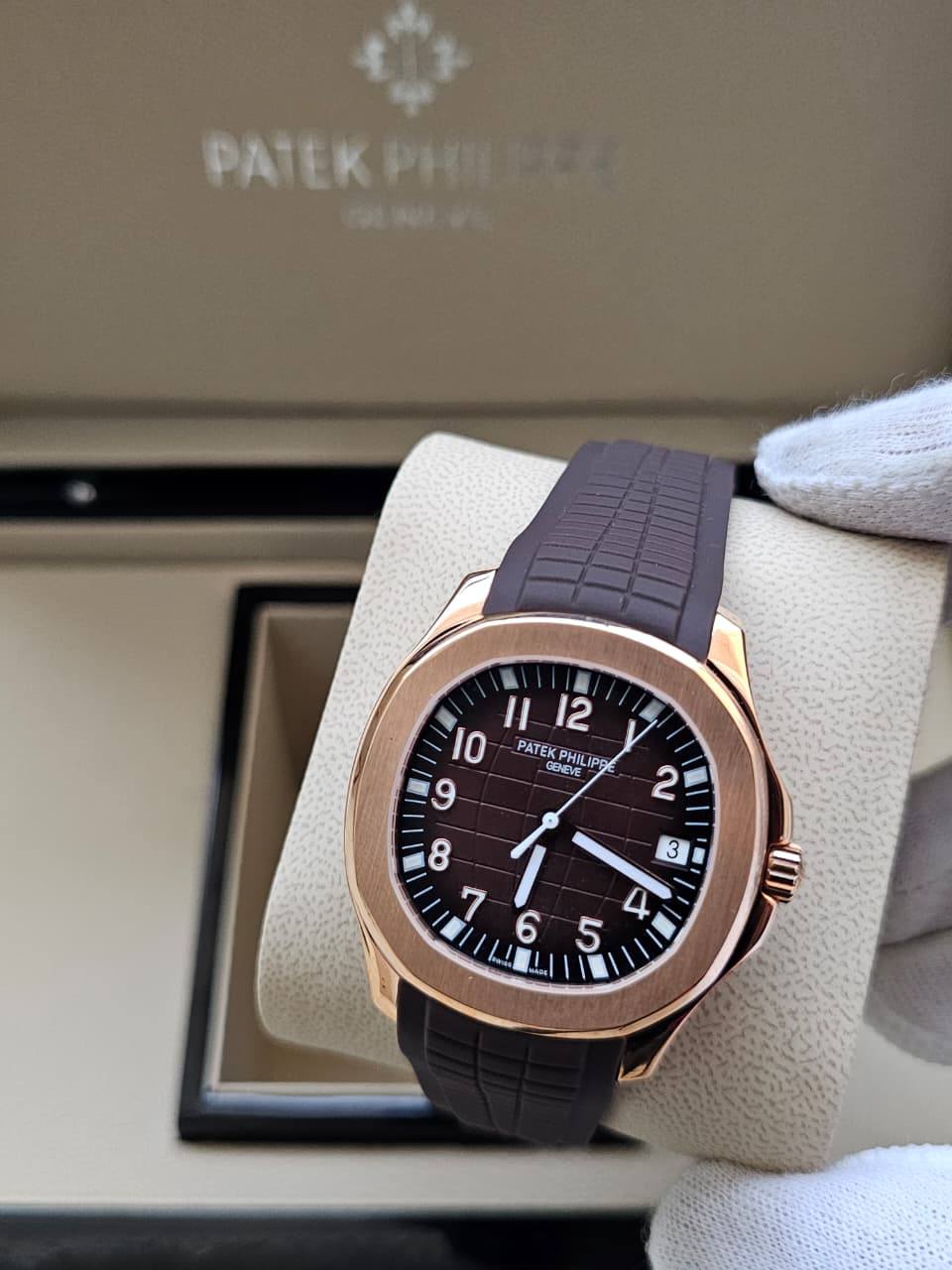 PATEK PHILIPPE AQUANAUT
Swiss Movement🇨🇭
Water Resistant 💧
Sapphire Crystal
Super Master Quality
With Original Box 📦🛍️
For Price 👇 WhatsApp✅
0568585901
0507557372
0552275751 Owner Zain 👌
Zain282
♥️♥️♥️