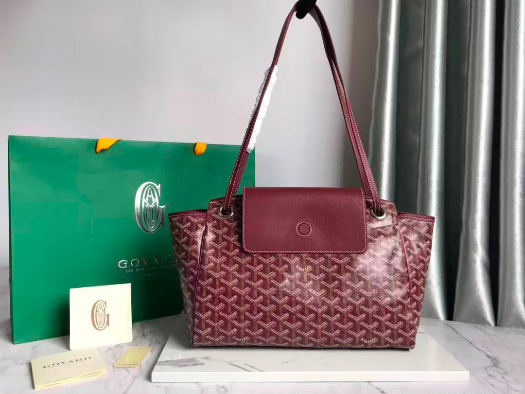 Goyard Rouette Souple Handbag✅*
*Size 31 cm*
For Price 👇 WhatsApp✅
0568585901
0507557372
0552275751 Owner Zain 👌
Zain274
♥️♥️♥️