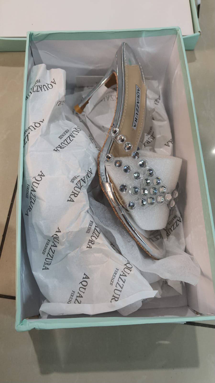 AQ
Size 36 to 41
120 dhs🇦🇪🇦🇪
Zain146
♥️♥️♥️