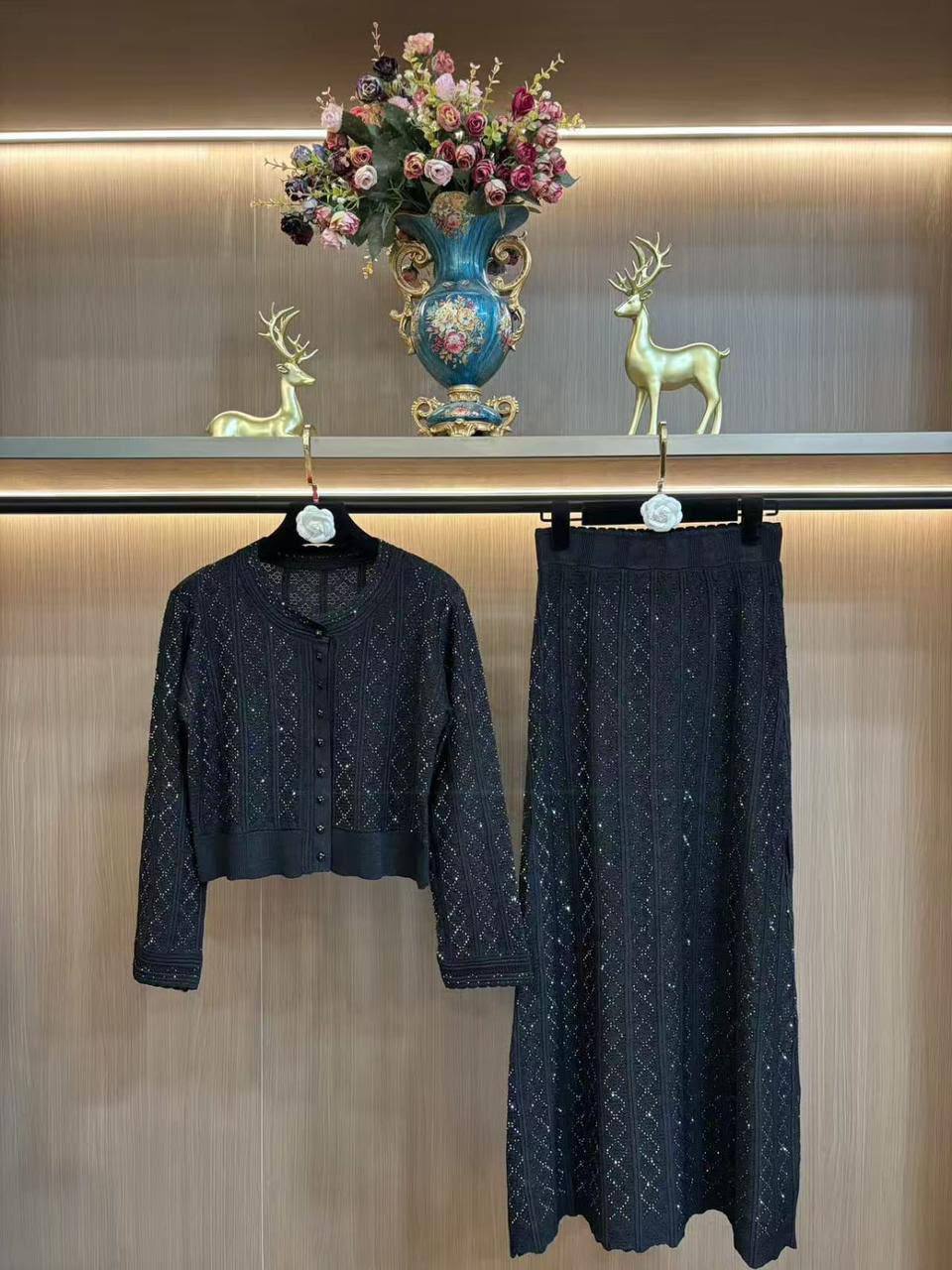 *New collections*
SANDRO
*Super Master quality*
*Sizes: S M L XL*
650 dhs🇦🇪🇦🇪
Zain308
♥️♥️♥️