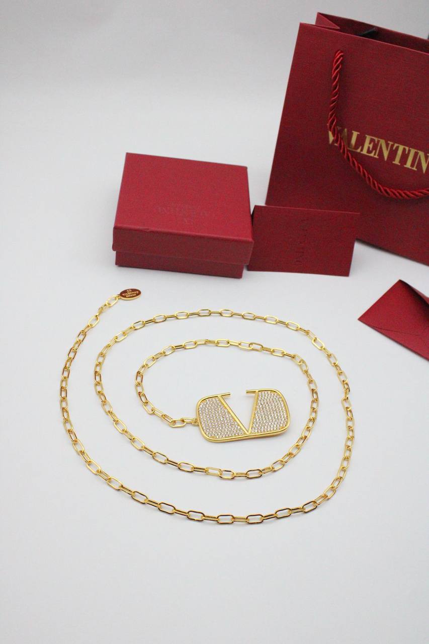 Belt
Valentino
90 dhs
Zain122
♥️♥️♥️