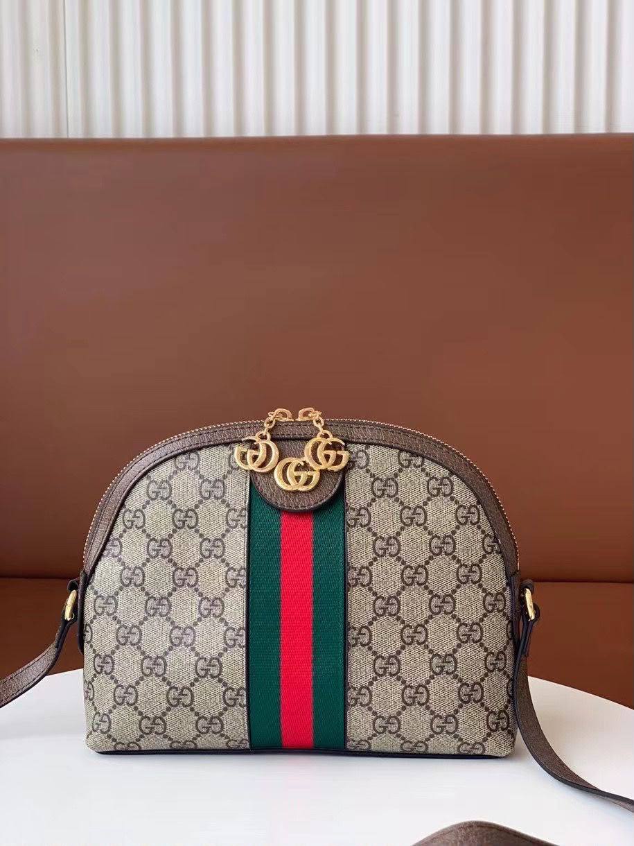 Gucci
230 dhs🇦🇪🇦🇪
Zain153
♥️♥️♥️