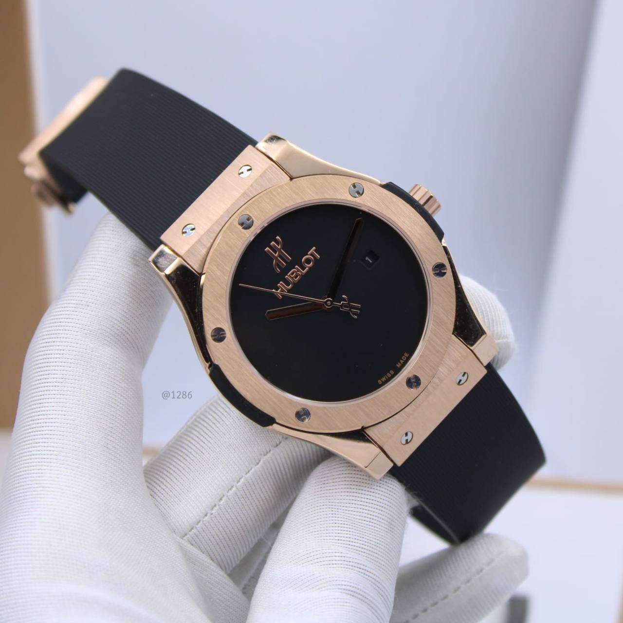 HUBLOT MEN AUTOMATIC
210 dhs✅
Zain304
♥️♥️♥️