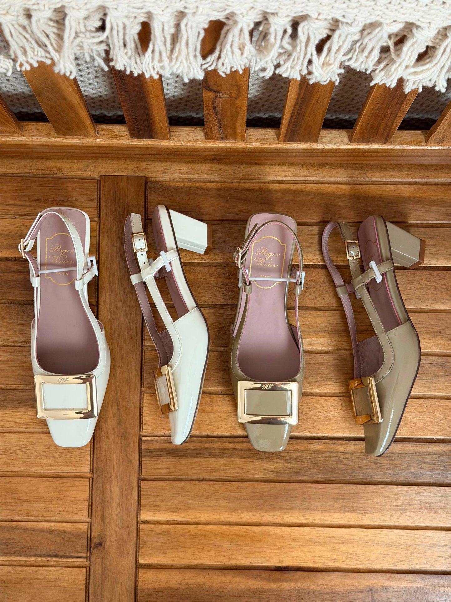 Roger vivier
Size 36-41
_Super master high quality_🪡
450 dhs🇦🇪🇦🇪
Zain176
♥️♥️♥️