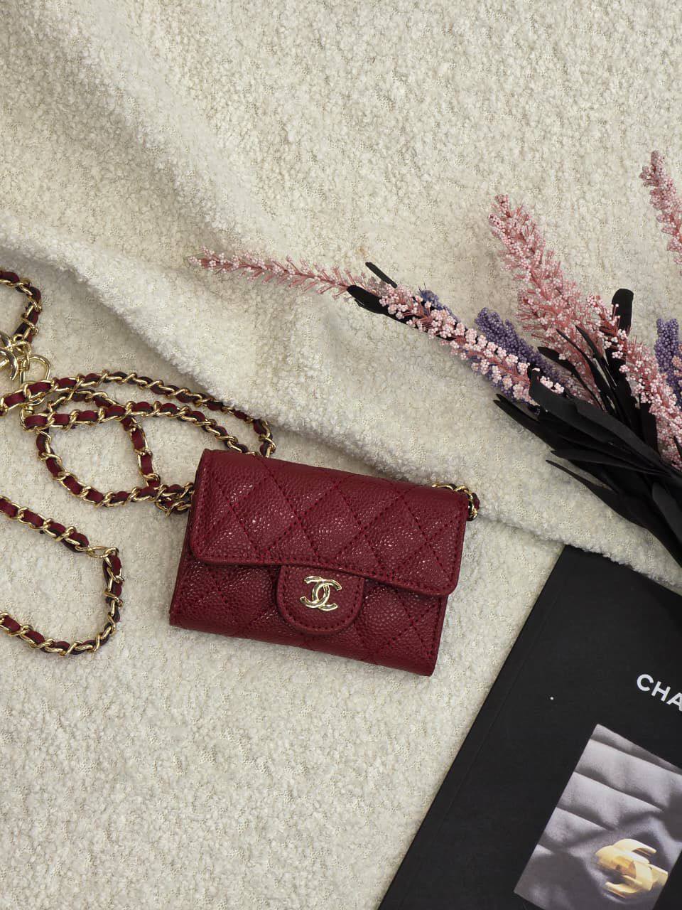 Chanel Walllet
Good Quality
125 dhs❤️
Zain131
♥️♥️♥️
