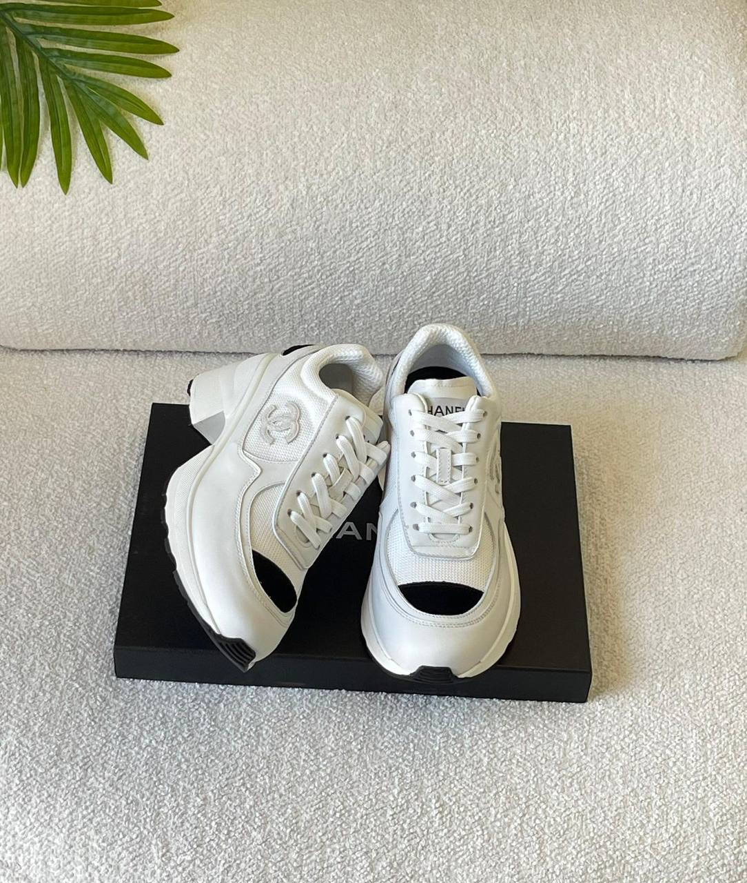 CHANEL
SuperMaster Quality 💯
500 dhs🪙💚
Size: 36-41💥
Zain171
♥️♥️♥️