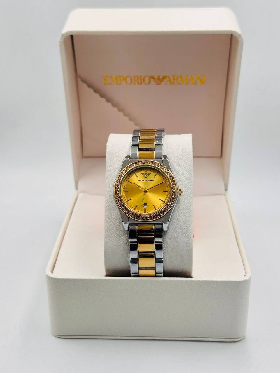Armani ladies
offer price
40 dhs💓
Zain08
♥️♥️♥️
