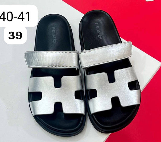 HERMES SLIPPER
GOOD QUALITY
80 dhs✅
Zain40
♥️♥️♥️
