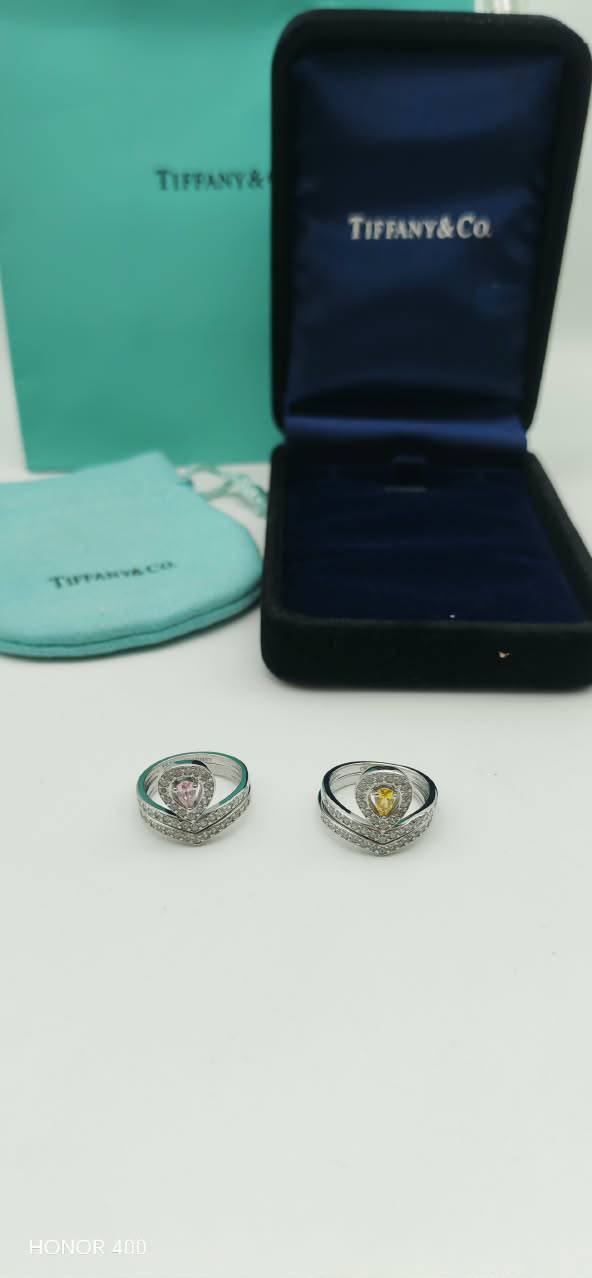 Tiffany &co
85 dhs🇦🇪🇦🇪
Zain122
♥️♥️♥️